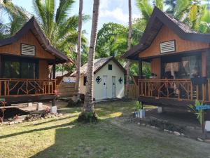 Ocam Ocam Mission Inn and Ocean-View Cottages