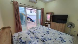 Family Pool Villa Chaam