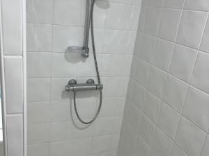 Maisons de vacances Spacieuse maison familiale 11 pers. avec jardin pres du port de Capbreton - FR-1-239-1001 : Maison de Vacances