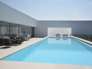 Modern Villa in Óbidos Lisbon with garden and pool - Vau