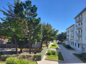 Appartement 4 Pers, Vue Mer, 2 Terrasses, Accès Plage - FR-1-364-173