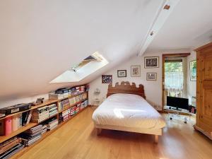 Chalet rénové avec cheminée et terrasse, proche télécabine - FR-1-688-96