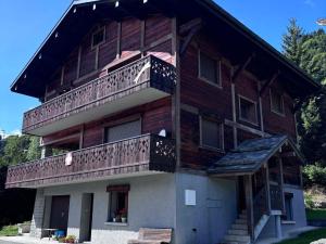 Appartement authentique Les Gets, près du centre, confort moderne - FR-1-623-361