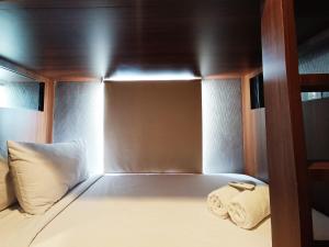 Comfort and Strategic 2BR Apartment at Vida View Makassar By Travelio