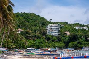 Bolabog Beach Resort