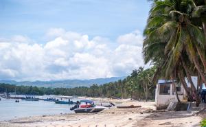 Bolabog Beach Resort