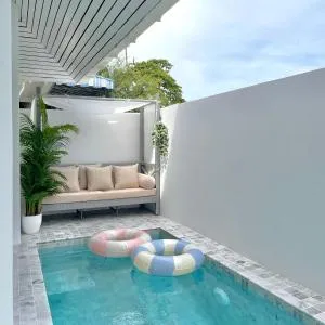 3 Bedroom Pool Villa, Cozy House, Wonnapha Beach, Bangsaen - Ban Laem Thaen