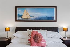 On The Esplanade moments from Cowes Beach