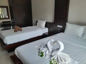 Setrova Green Garden Pool Villa Naiharn Phuket