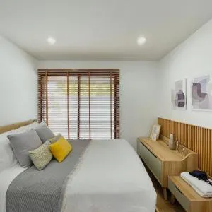 4 Bedroom Pool Villa, Cozy House, Wonnapha Beach, Bangsaen - Ban Laem Thaen