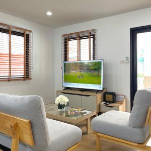 4 Bedroom Pool Villa, Cozy House, Wonnapha Beach, Bangsaen