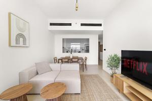 Vayk - Modern 2BR Apartment