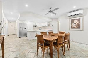 THE GRANDÈ by Reef Stays