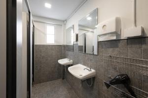 Ed Hostel Rachamakka