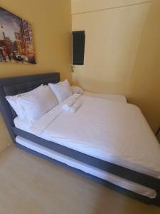 Lucena Megs Studio Apmnt Deluxe rm-Near SM-Wifi