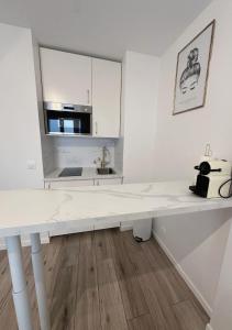 Charmant Studio avec Balcon