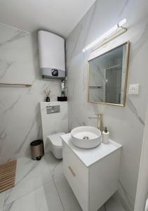 Charmant Studio avec Balcon