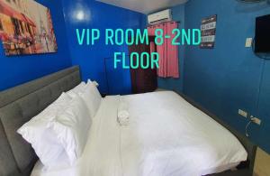 Lucena Megs Studio Apmnt VIP rm-Near SM-Wifi