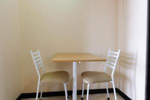 Strategic and Comfy 1BR at Braga City Walk Apartment By Travelio