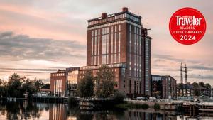 Steam Hotel - 5hvězdičkové hotely ve městě Västerås