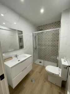 Bernardo López con opción a parking