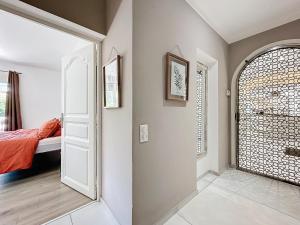 Villas Villa-Piscine-Tennis-Spa-French Riviera : photos des chambres