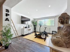 Villas Villa-Piscine-Tennis-Spa-French Riviera : photos des chambres