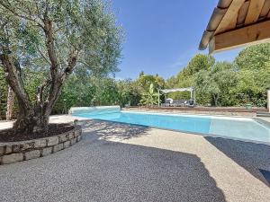 Villas Villa-Piscine-Tennis-Spa-French Riviera : photos des chambres