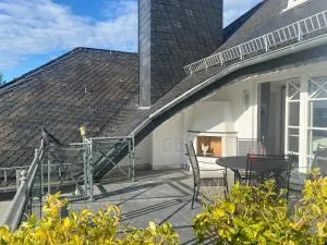 WOHNEN de LUX - DIREKT am GOLFPLATZ - 施特龙贝格