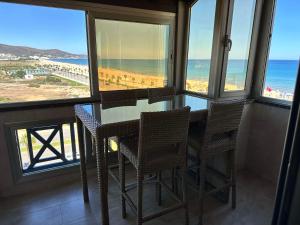 Appartement de luxe au bord de la mer