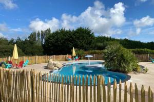 Campings Le Domaine De Mesqueau : photos des chambres