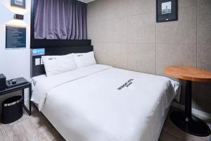 Economy Hotel Incheon Bupyeong Branch