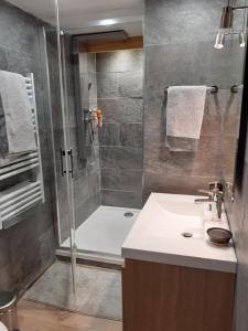 Appartements loftvesubie Studio : photos des chambres
