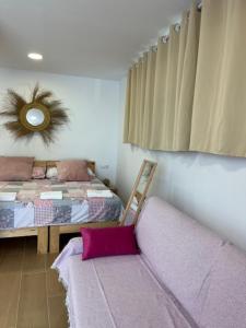 ALZIRA BONITA Apto con terraza y cama balinesa les barraques