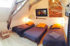 Maisons de vacances Maison 1440 - SPIRIT, logement Atypique Sport Auto : photos des chambres