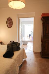 Hotels Hotel Les Flots Bleus : photos des chambres