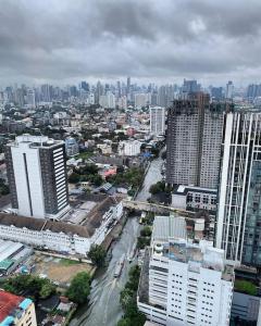 1BHK Apt High floor in Thonglor WiFi-Pool-Fitness