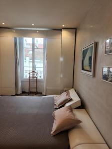 Appartements Appartement Haussmannien : photos des chambres