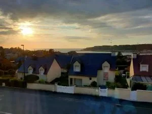 Erquy, vue mer, centre, plages & commerces a pieds - 厄尔奇