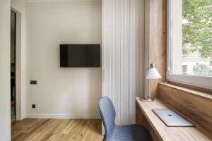 Stunning 2bed with terrace and parking