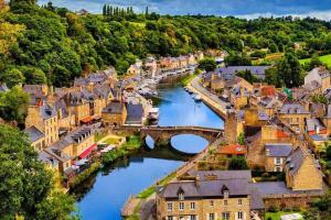 Maisons de vacances Belle maison proche St Malo #Vacances En Bretagne : photos des chambres