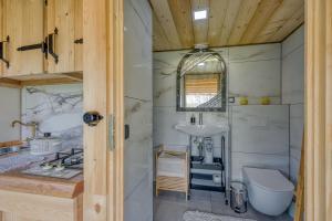 Luxury Glamping House Pia - Happy Rentals