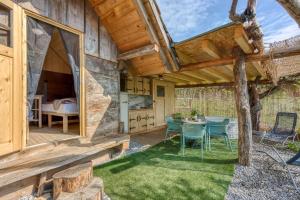 Luxury Glamping House Pia - Happy Rentals