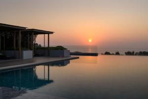 1BDR apartment with private terrace with jacuzzi and sea view by My Home Phuket