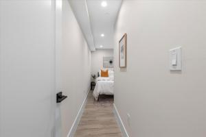 Central 2-BR City Sanctuary - Commuter-Friendly