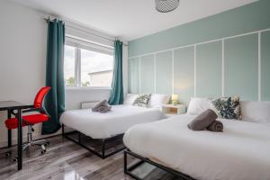 Etihad, City & Coop Live - Free Parking - 10ppl