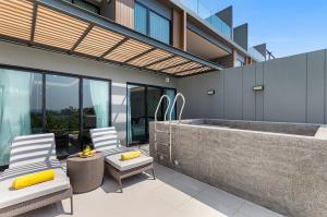 1BDR apartment with private terrace with jacuzzi and sea view by My Home Phuket