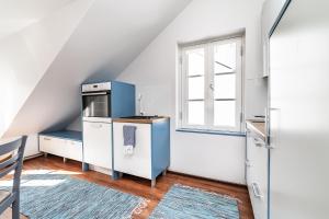 Apartment for four with free parking
