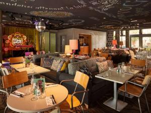 Hotels Mama Shelter Lyon : photos des chambres