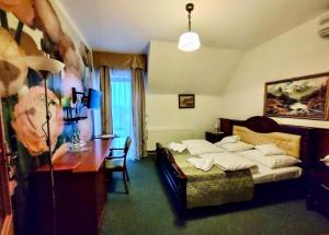 HOTEL RESTAURACJA WESOŁA